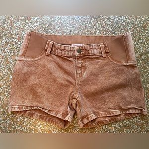 Isabel maternity shorts